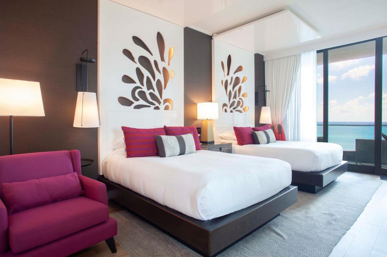 Kimpton Seafire Resort + Spa By Ihg West Bay Kültér fotó
