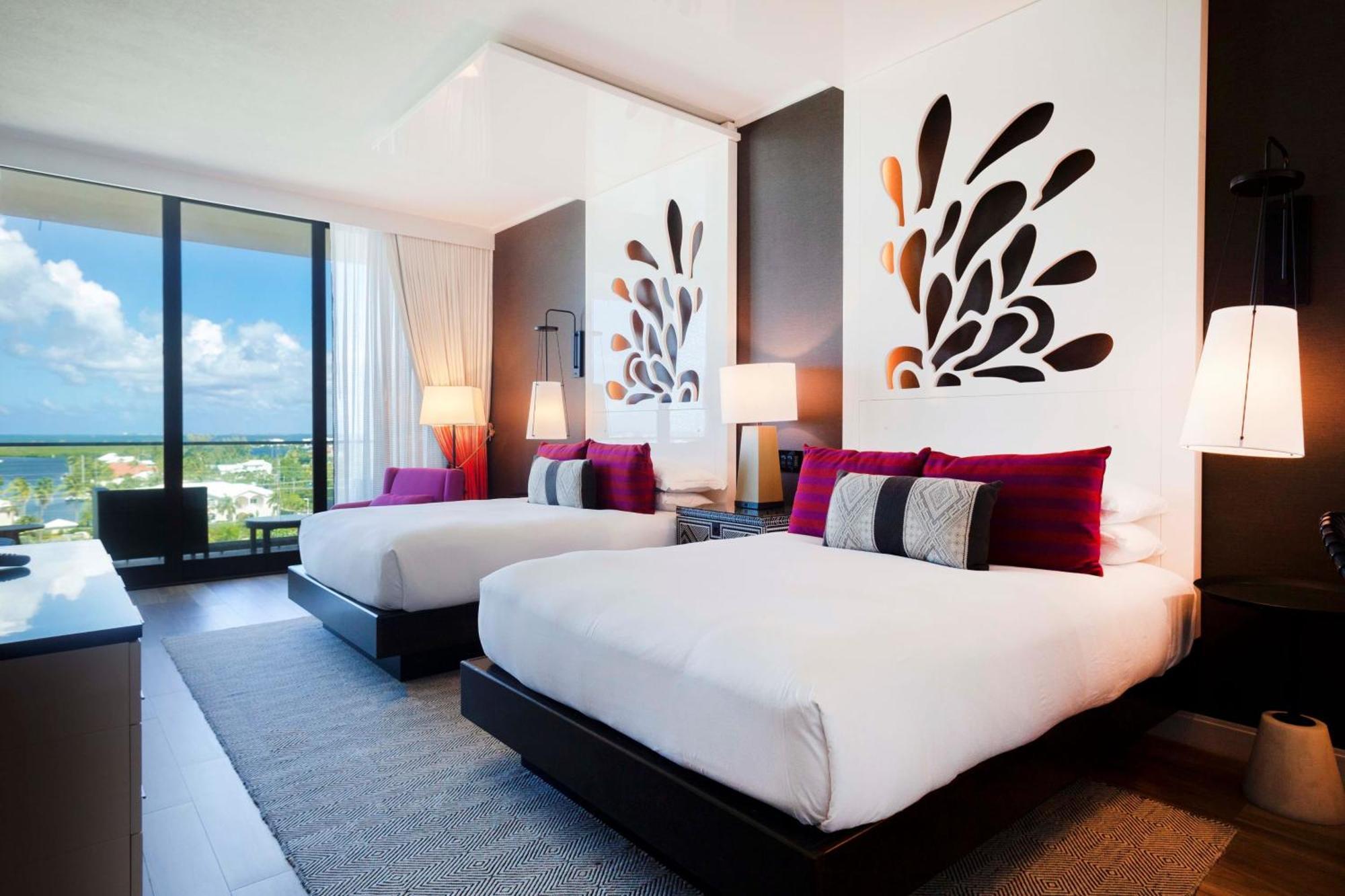 Kimpton Seafire Resort + Spa By Ihg West Bay Kültér fotó
